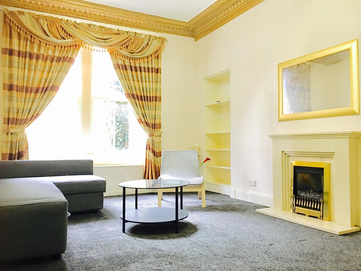 Tito'S Place At Eh11 2Db Edinburgh Eksteriør bilde